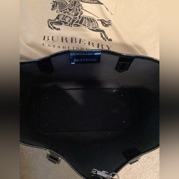 💯 Authentic Burberry LARGE Nova Check Tote Handbag Shoulder Bag - Picture 16 of 16